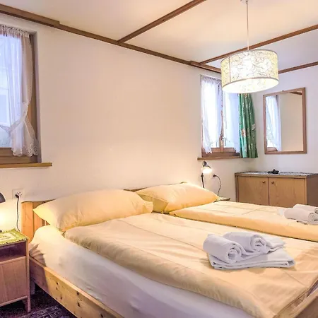 Graf 1 By Interhome *